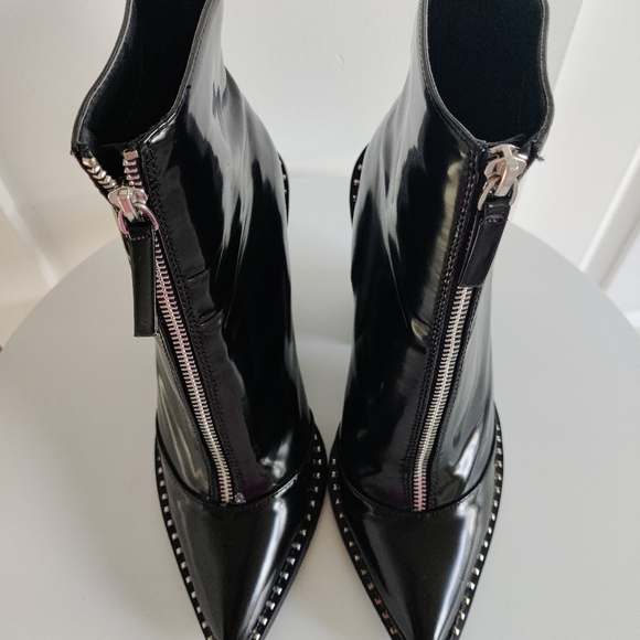 NOT AVAILABLE FOR SALE - Picture 4 of 8